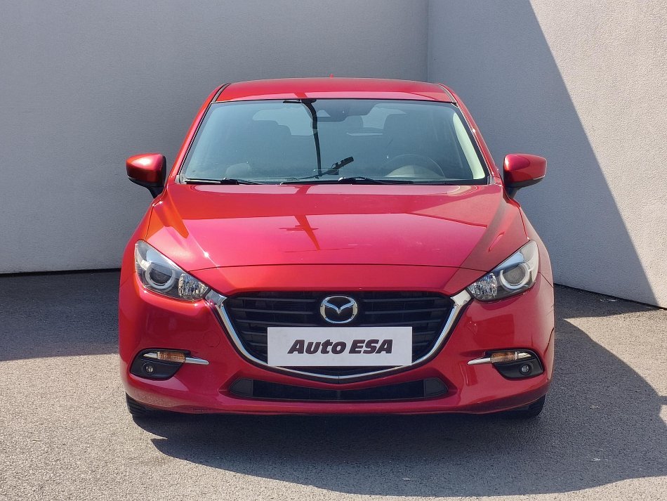 Mazda 3 1.5i 