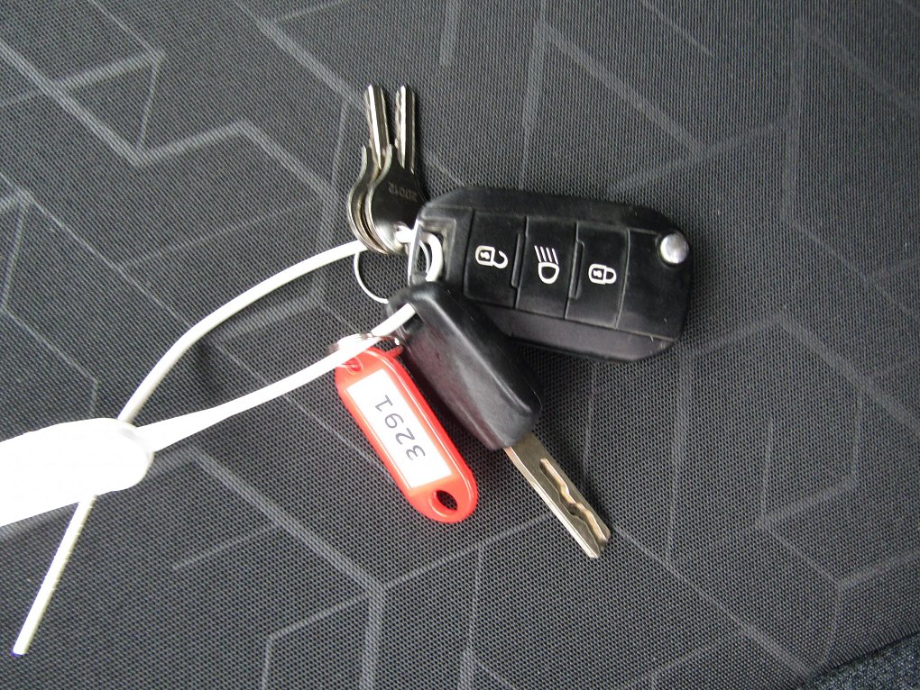 Peugeot 2008 1.6 HDi 