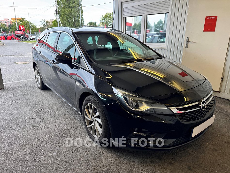 Opel Astra 1.6 CDTi 