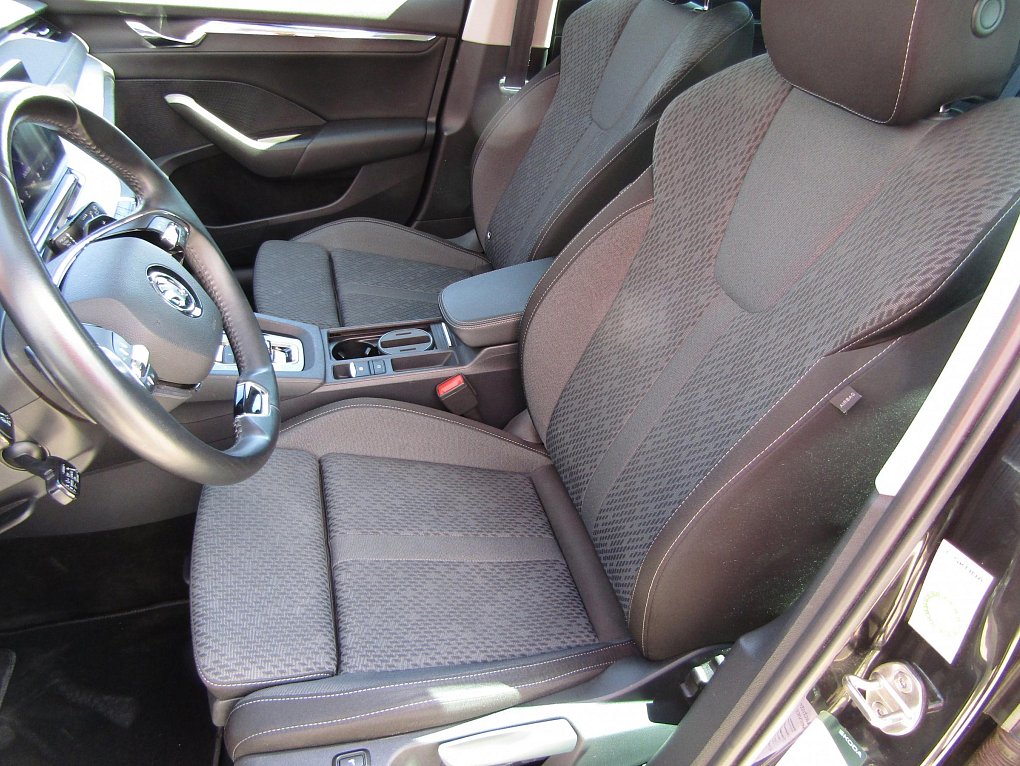 Škoda Octavia IV 2.0 TDi Style