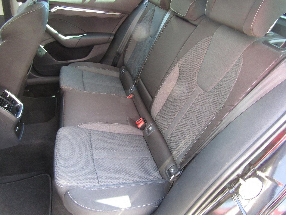 Škoda Octavia IV 2.0 TDi Style