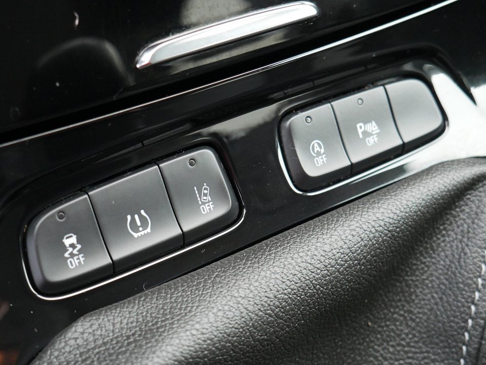 Opel Grandland X 1.2 PT 