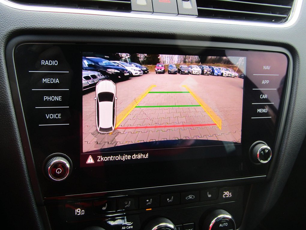 Škoda Octavia III 2.0 TDi  4x4