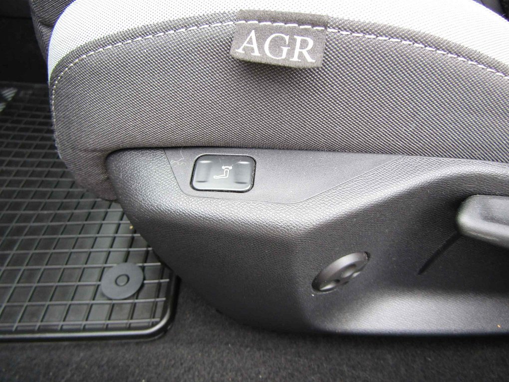 Opel Astra 1.2 T 