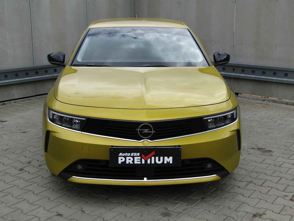 Opel Astra 1.2 T 