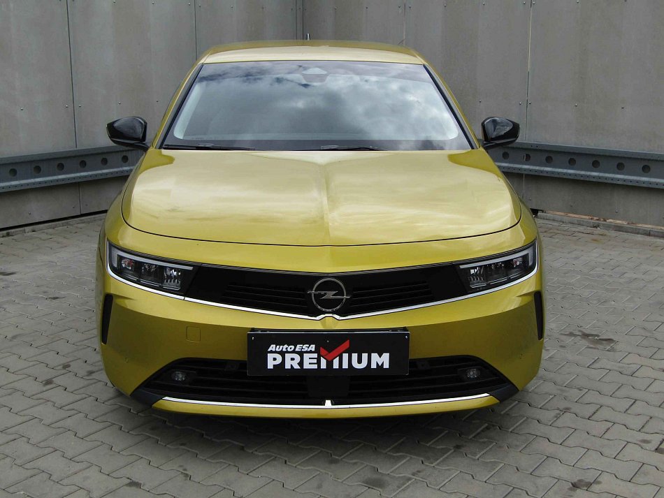 Opel Astra 1.2 T 