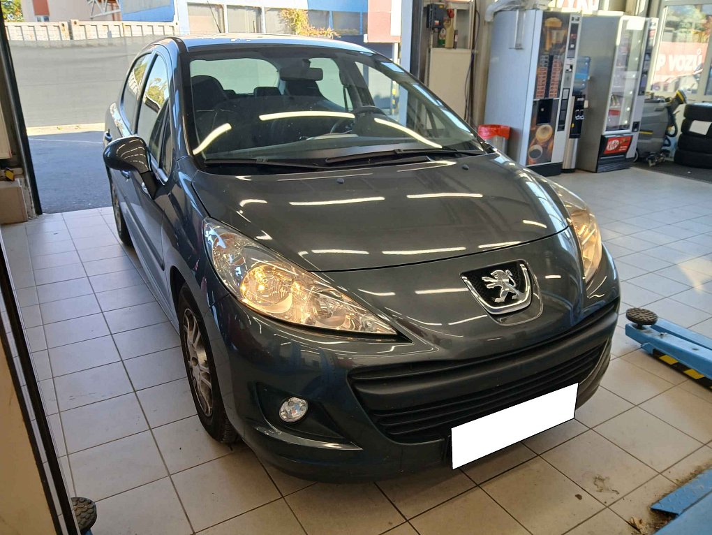Peugeot 207 1.4i 