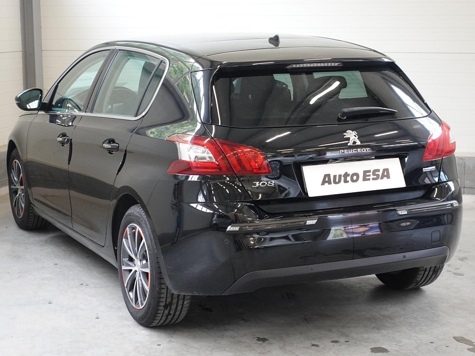Peugeot 308 1.6 HDi 