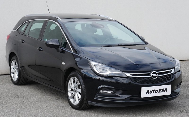 Opel Astra 1.6 CDTi 