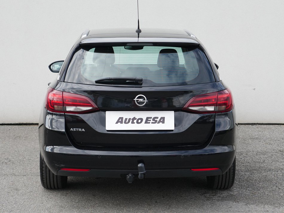 Opel Astra 1.6 CDTi 