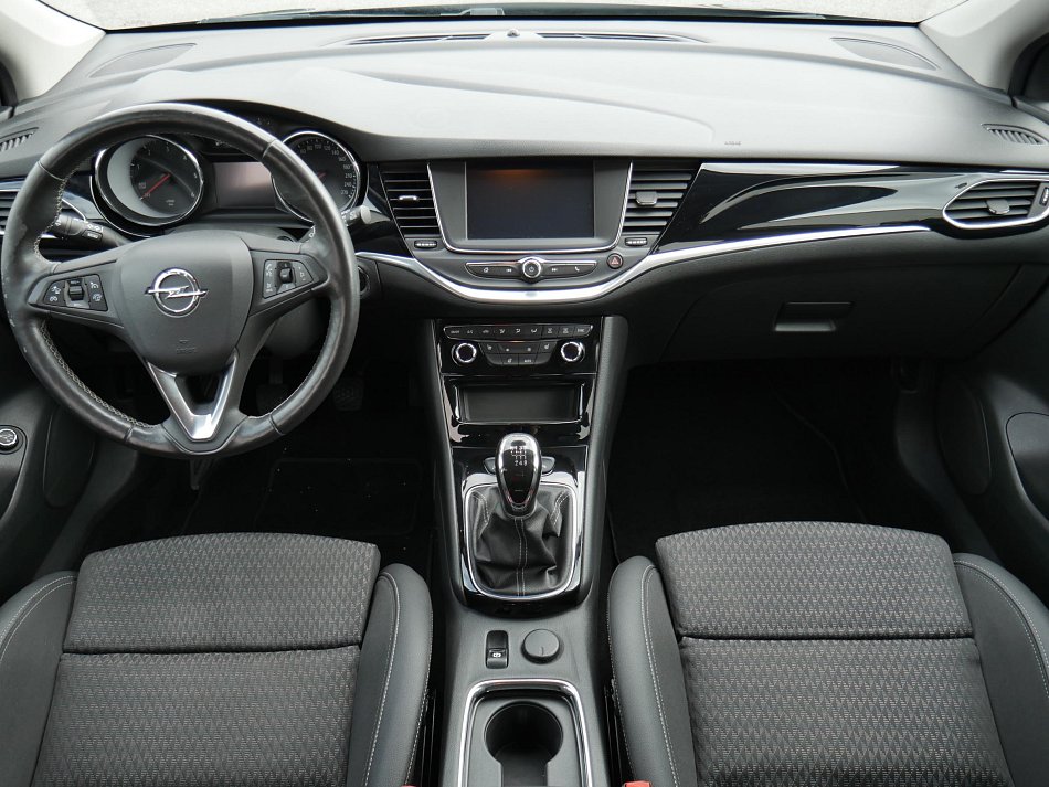 Opel Astra 1.6 CDTi 