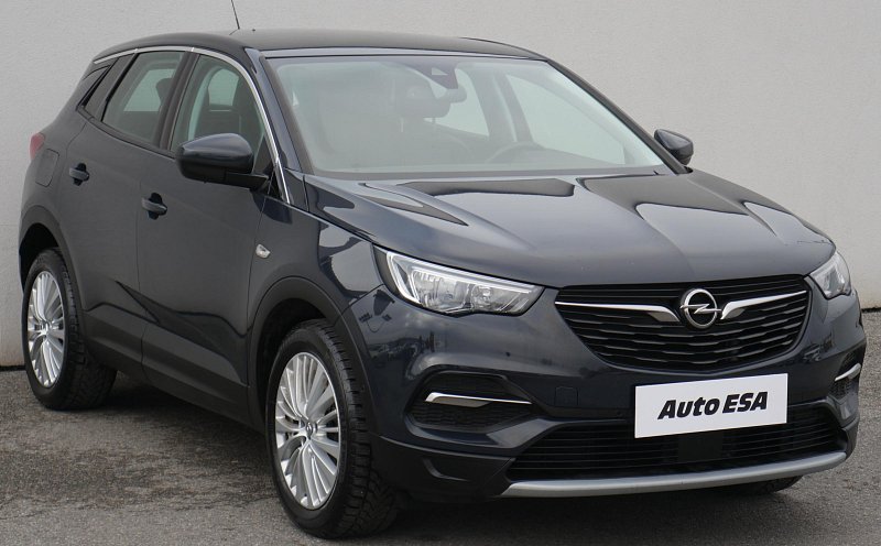 Opel Grandland X 1.2 PT Innovation