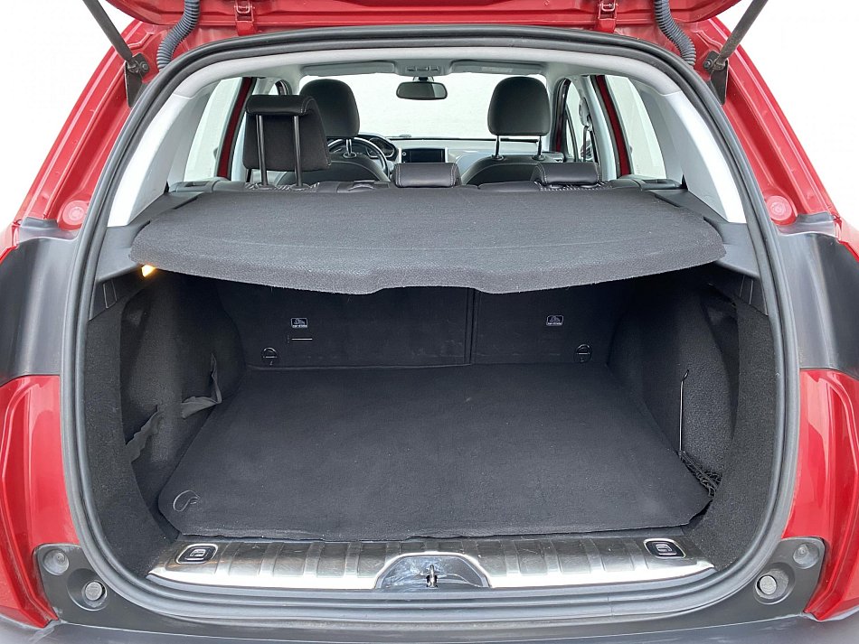 Peugeot 2008 1.2 PT Allure