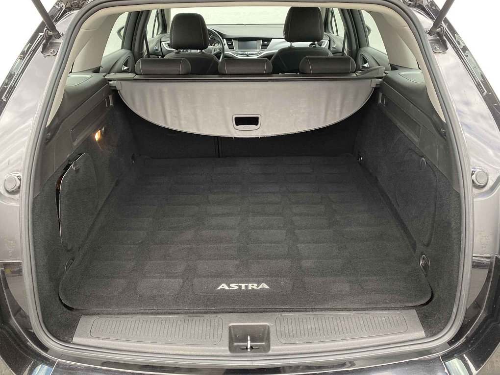 Opel Astra 1.4 T Edition