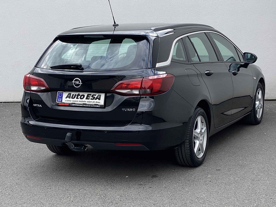 Opel Astra 1.4 T Edition