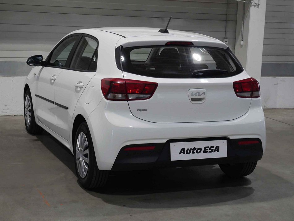 Kia Rio 1.2 i 