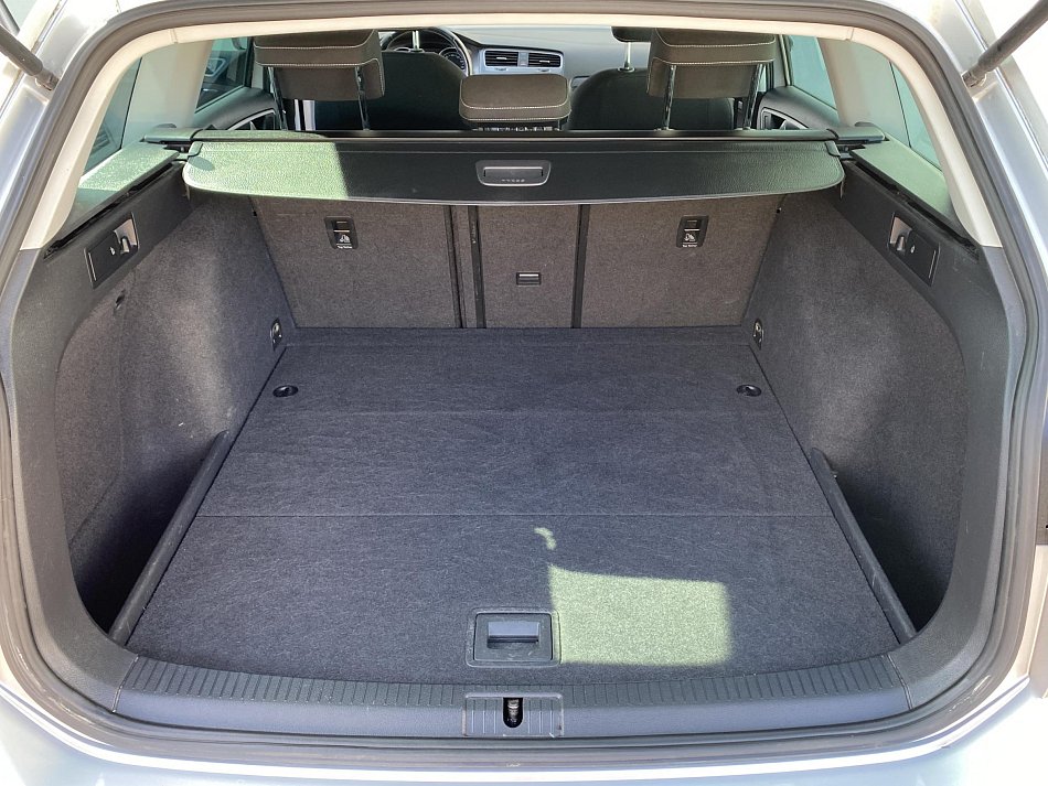 Volkswagen Golf 1.6 TDi Lounge