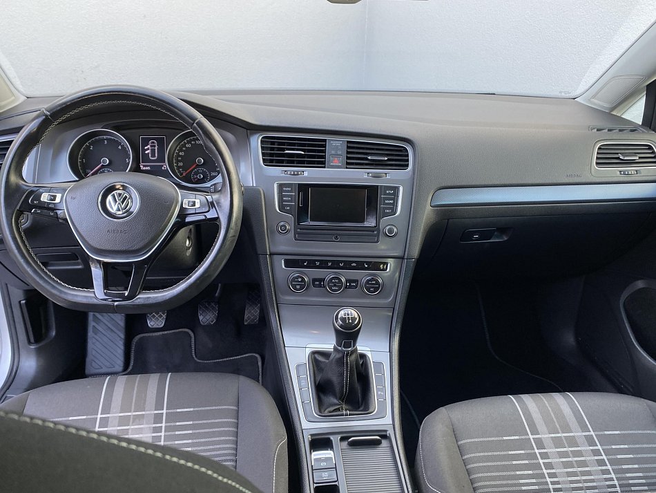 Volkswagen Golf 1.6 TDi Lounge