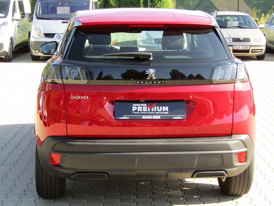 Peugeot 3008 1.2PT 