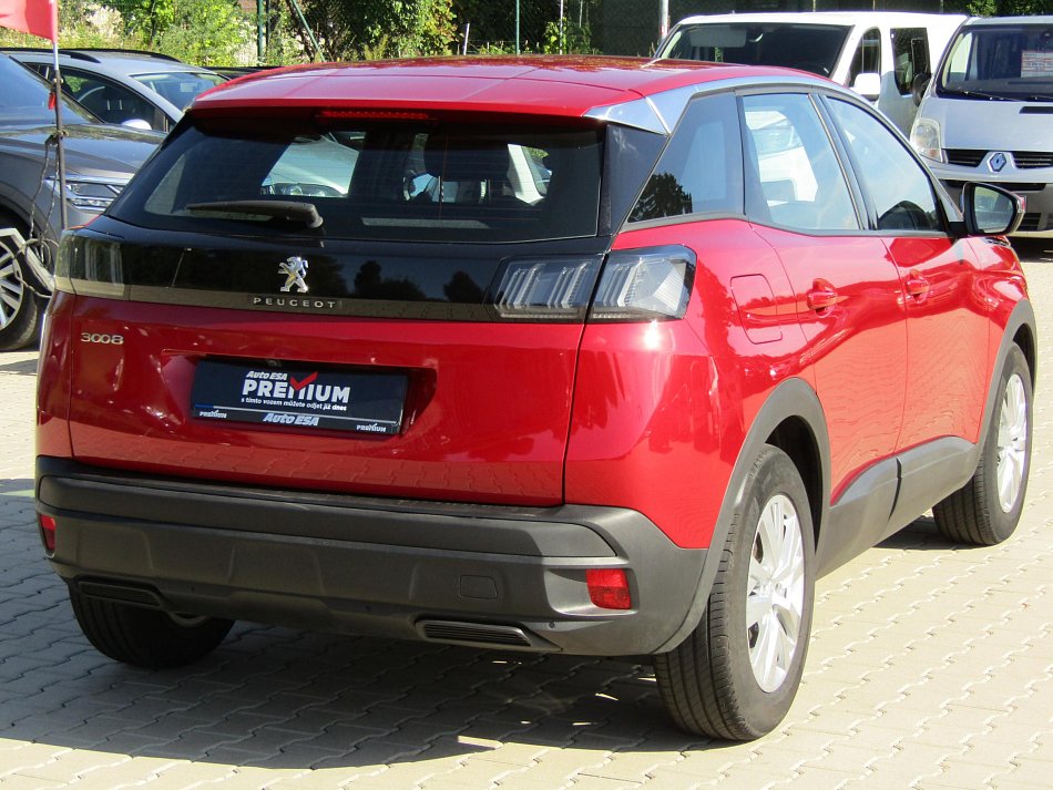 Peugeot 3008 1.2PT 