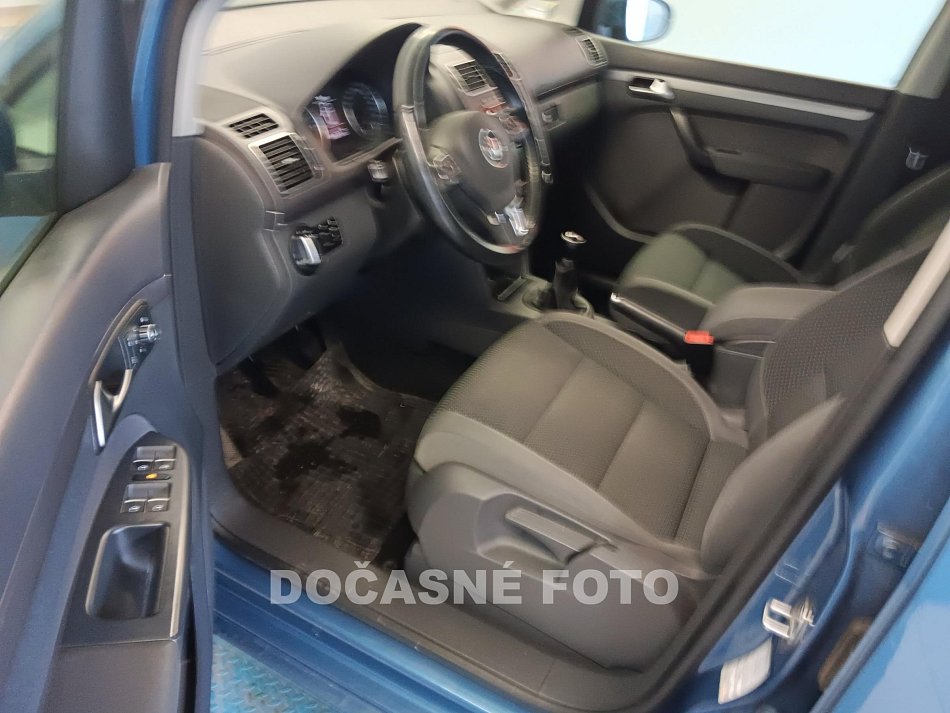 Volkswagen Touran 2.0TDI 