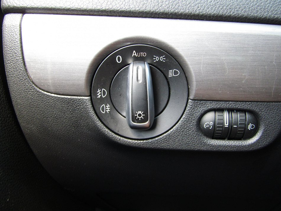 Volkswagen Jetta 1.6TDi Highline