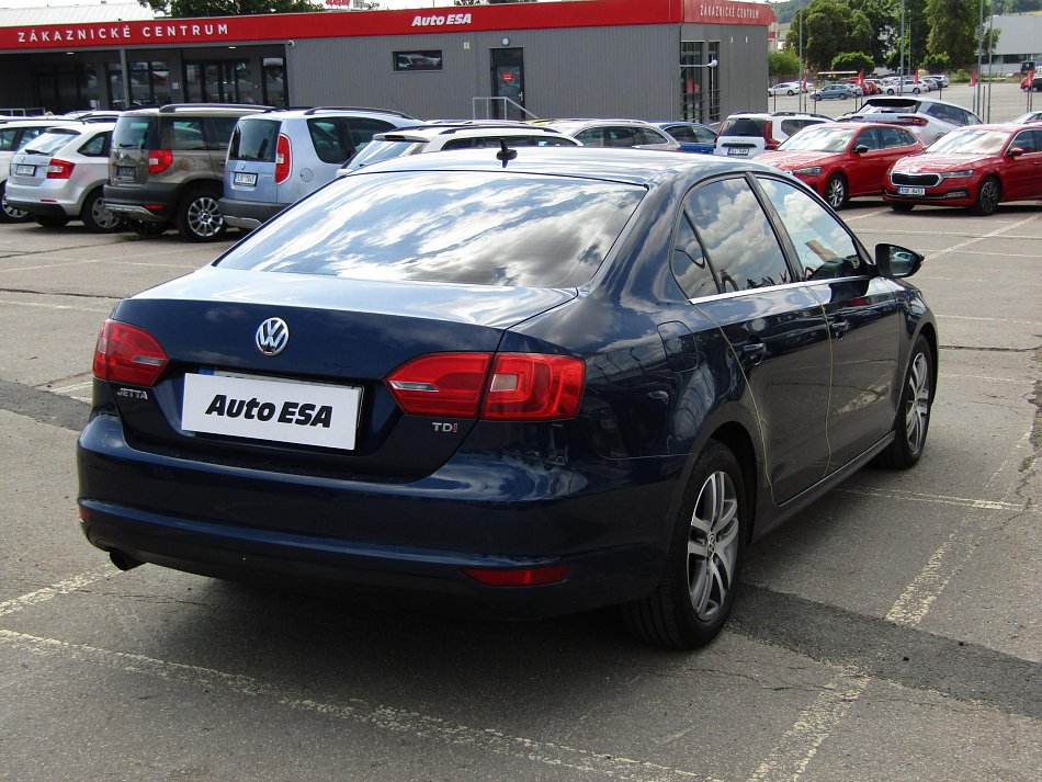 Volkswagen Jetta 1.6TDi Highline