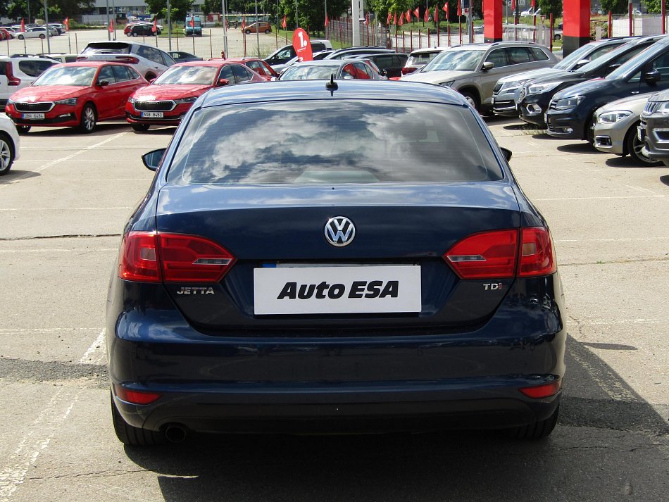 Volkswagen Jetta 1.6TDi Highline