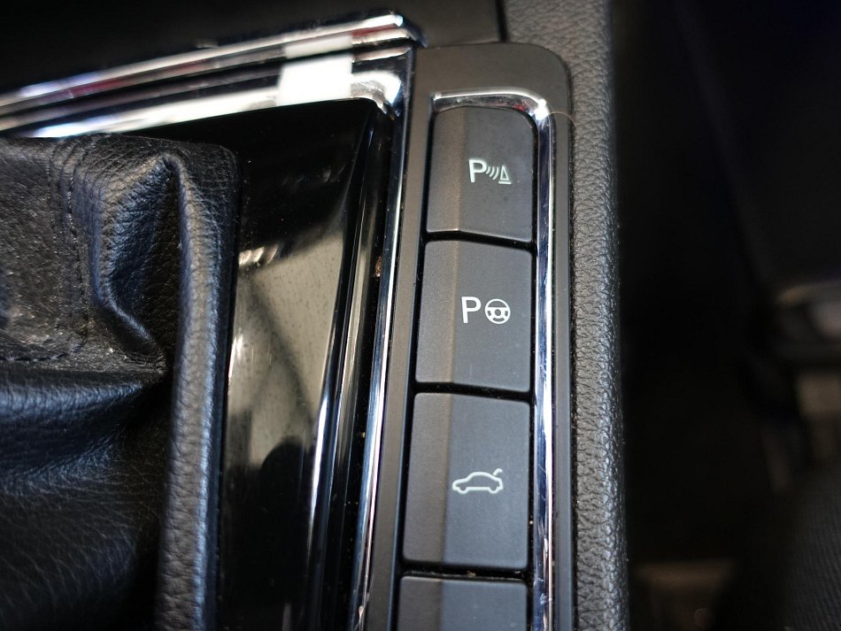 Škoda Superb II 2.0TDi 