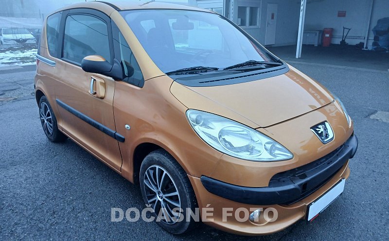 Peugeot 1007 1.6i 