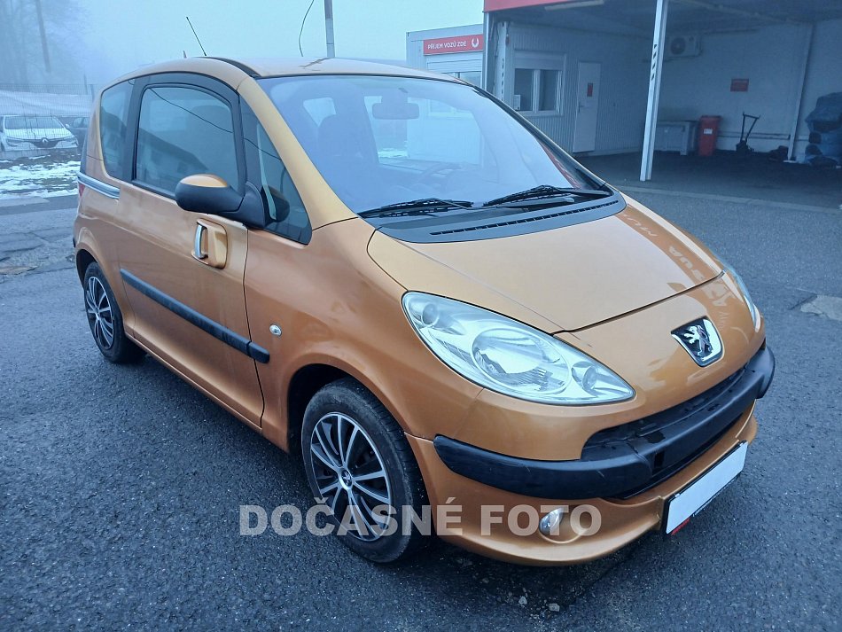Peugeot 1007 1.6i 