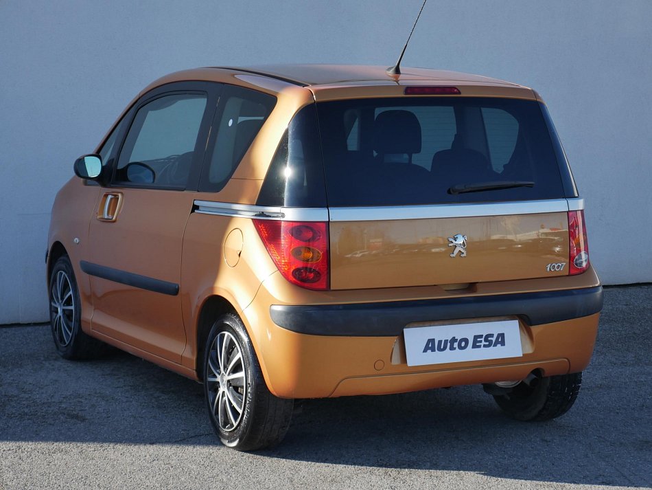 Peugeot 1007 1.6i 