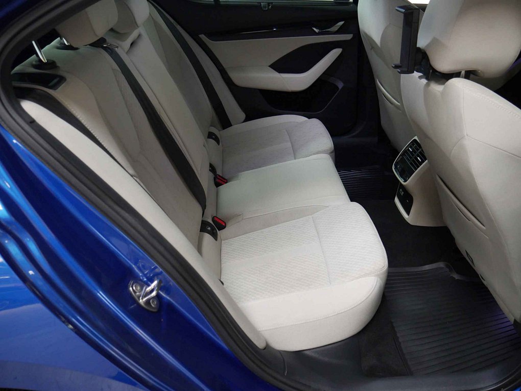 Škoda Octavia IV 2.0 TDi Style