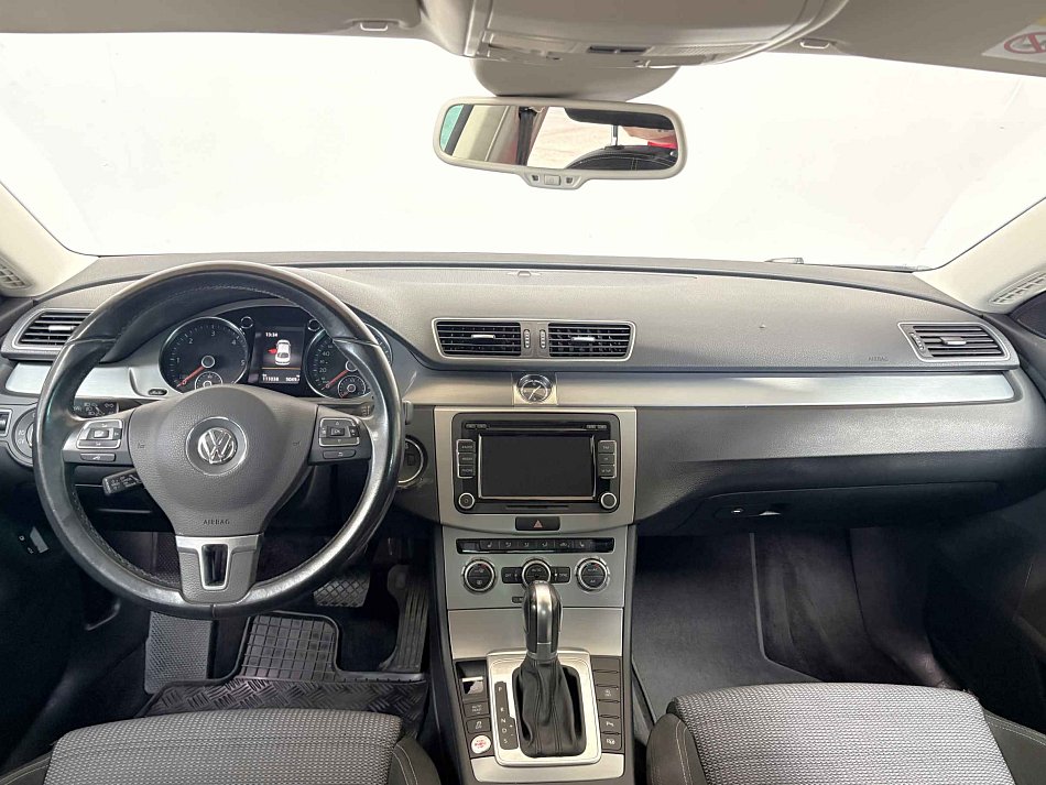 Volkswagen CC 2.0 TDi 