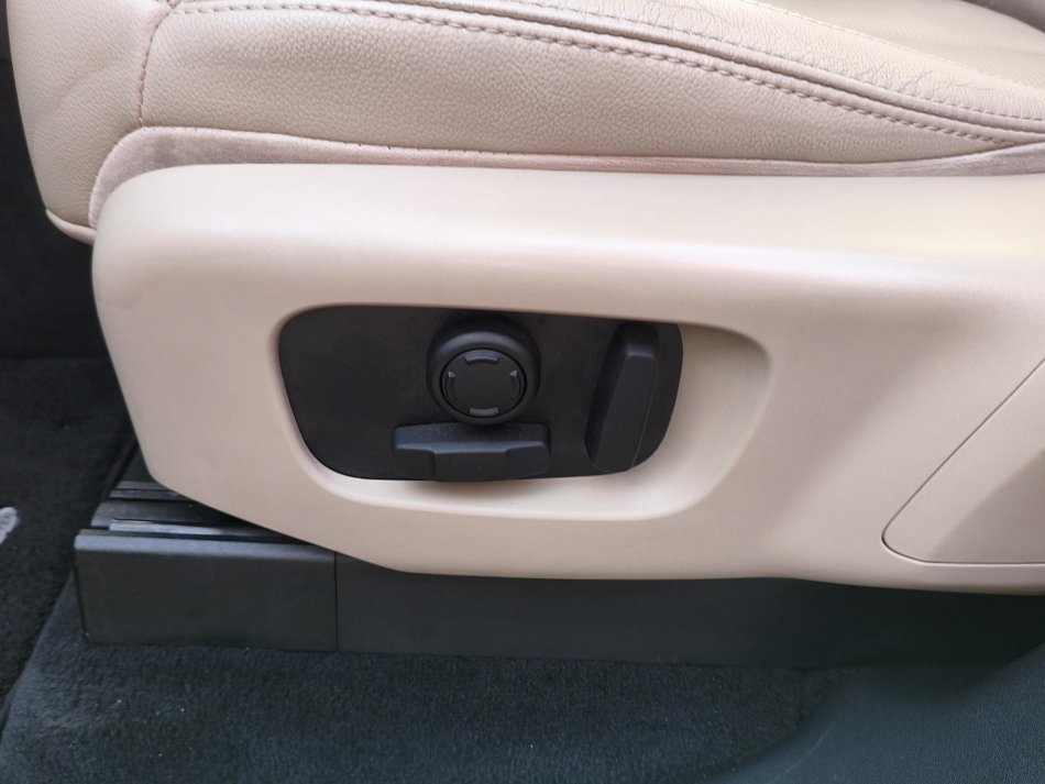 Land Rover Discovery 3.0 SDV6  4x4