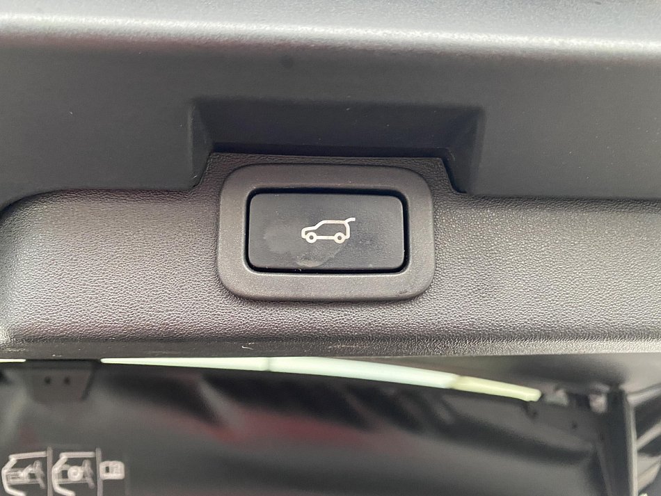 Land Rover Discovery 3.0 SDV6  4x4