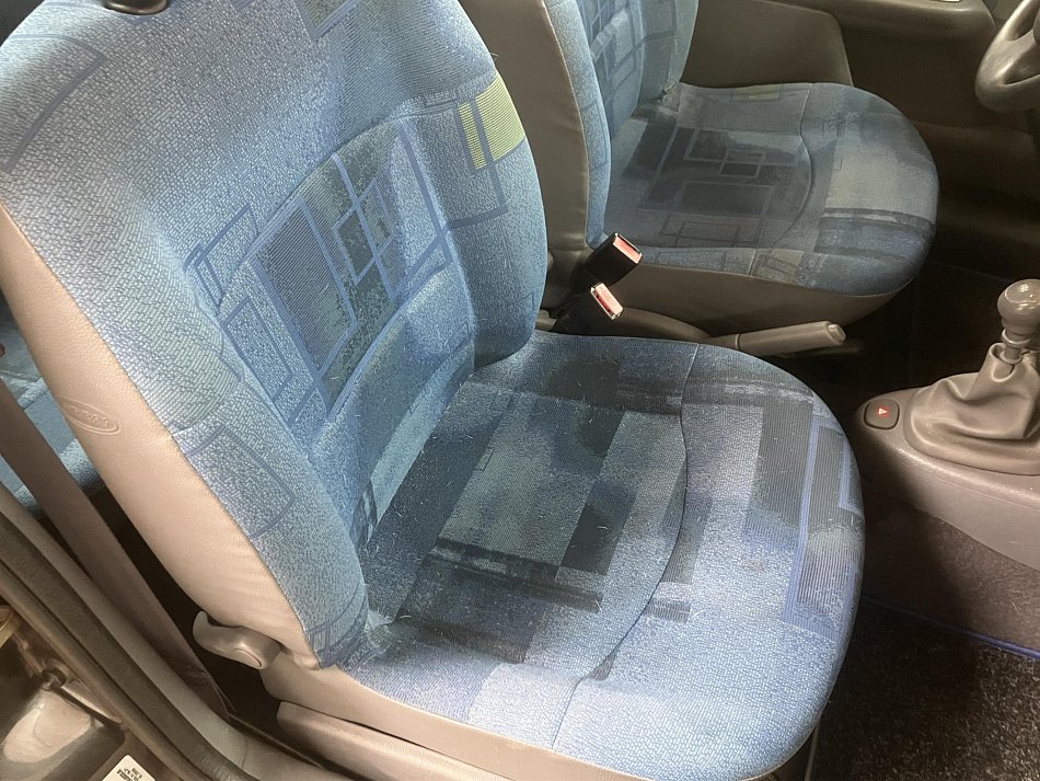 Renault Clio 1.2 i 