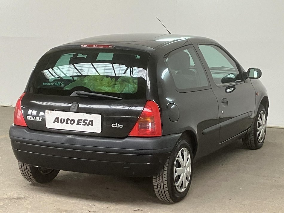 Renault Clio 1.2 i 