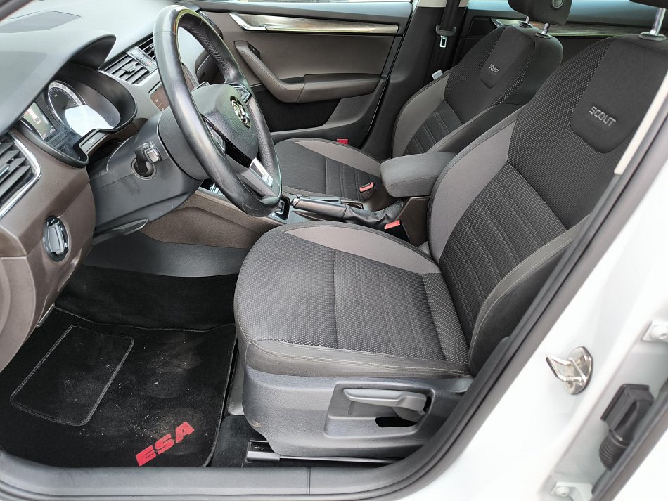 Škoda Octavia III 2.0 TDi  4x4