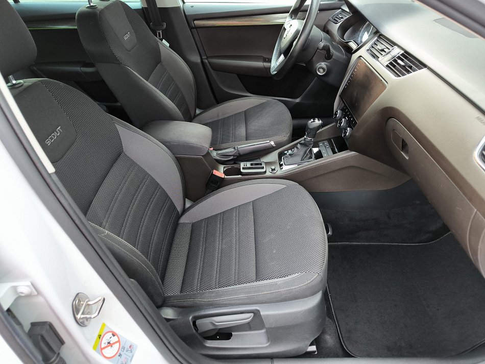Škoda Octavia III 2.0 TDi  4x4
