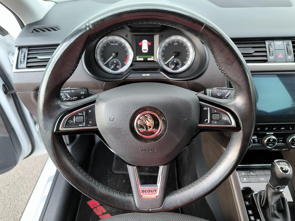 Škoda Octavia III 2.0 TDi  4x4