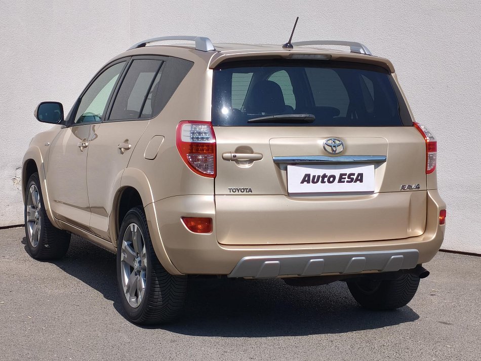 Toyota RAV4 2.2 D-CAT  4x4