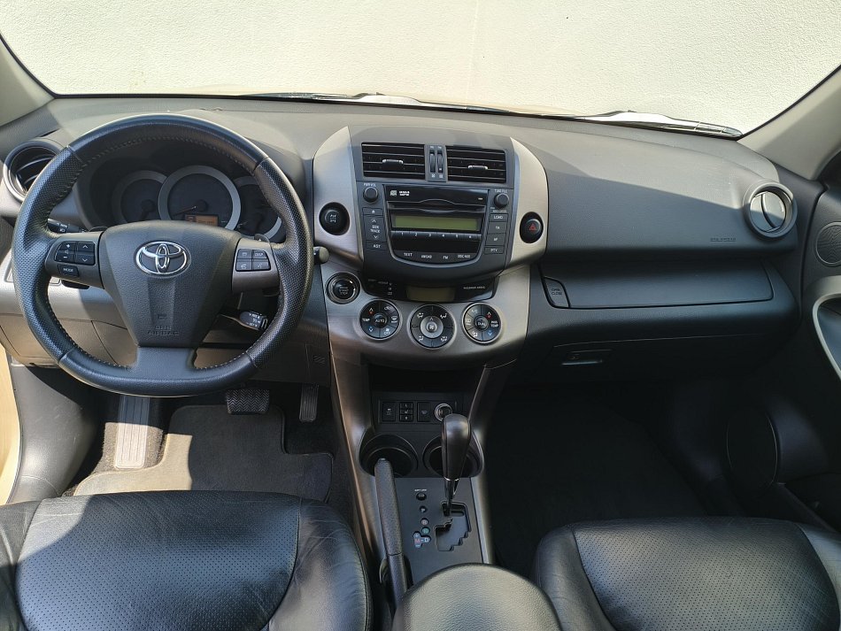 Toyota RAV4 2.2 D-CAT  4x4