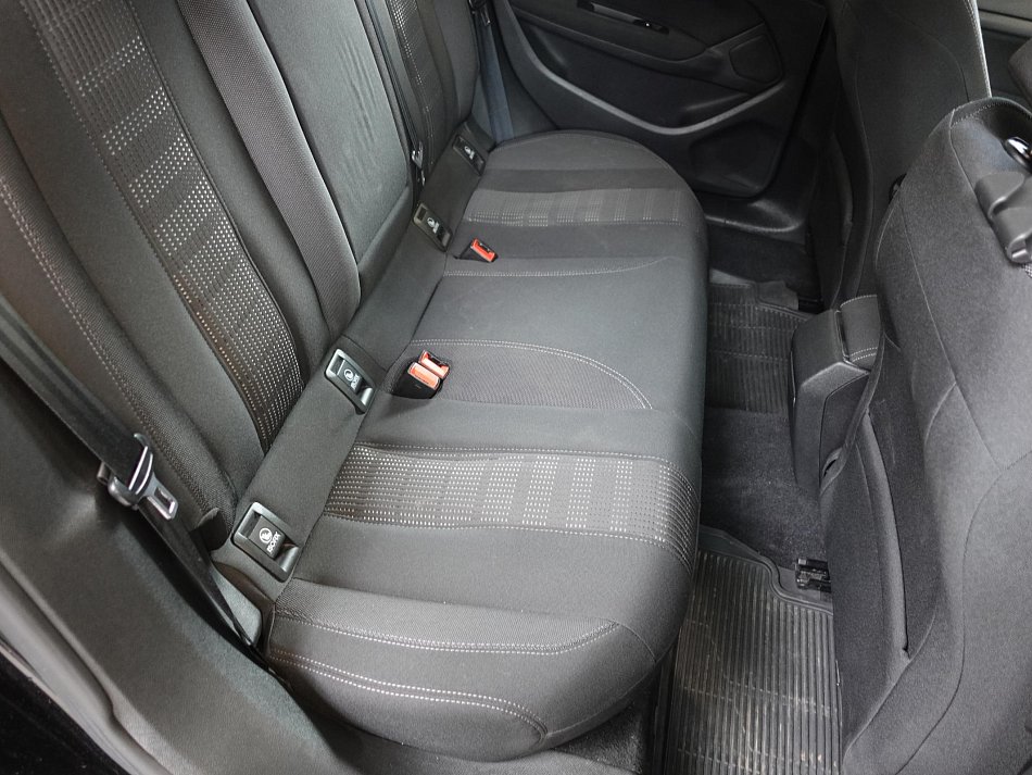 Peugeot 308 1.6 HDi 