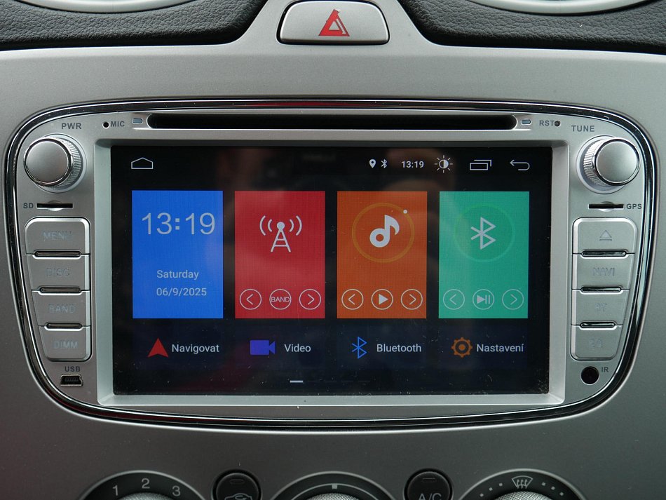 Ford Focus 1.6 i 