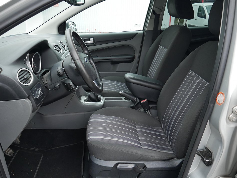 Ford Focus 1.6 i 
