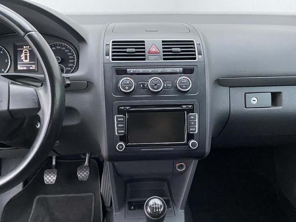 Volkswagen Touran 2.0 TDi 