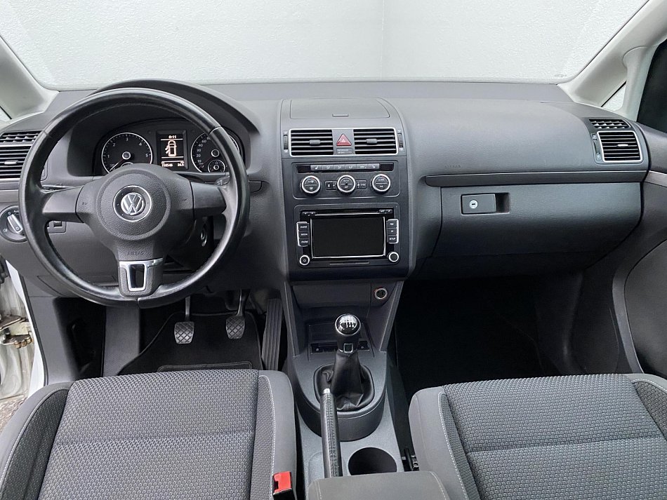 Volkswagen Touran 2.0 TDi 