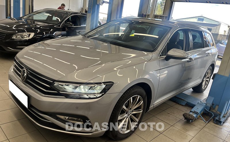 Volkswagen Passat 1.5 TSI 