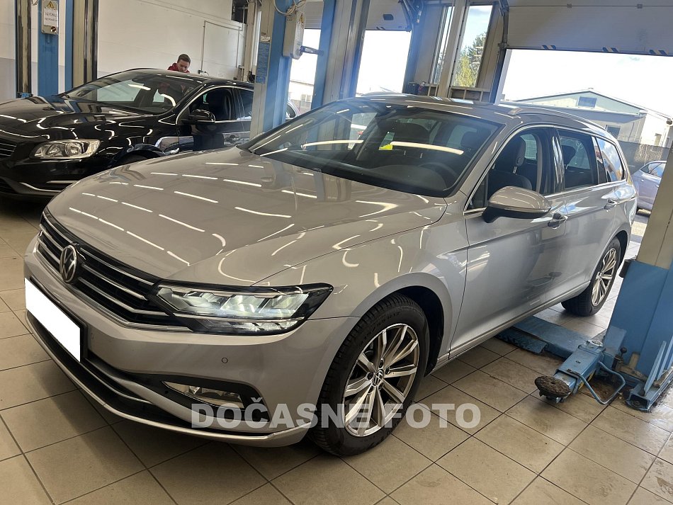 Volkswagen Passat 1.5 TSI 